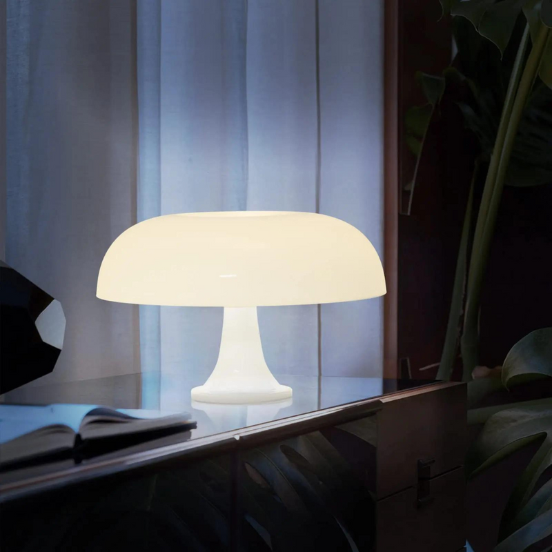 Amaris Table Lamp
